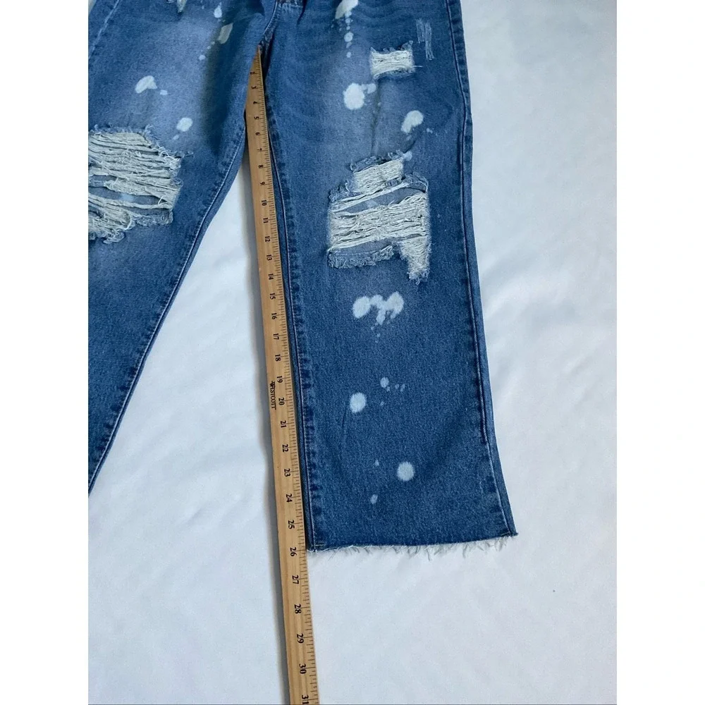 Almost Famous Womens  Boyfriend  Jeans‎  Distressed  Blue Size 13